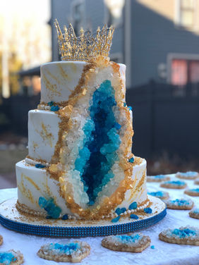 Kosher themed party cake by Au Bon Cake in Miami Beach — photo 4